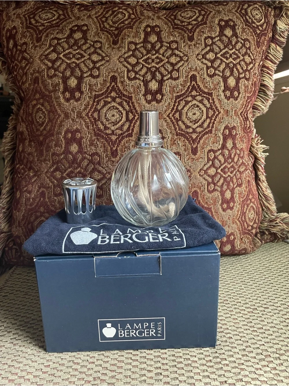 Lampe Berger Clear Swirled Glass Fragrance Lamp with Silver Accents